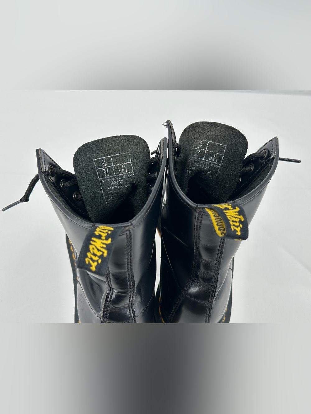 Dr. Martens 1460 Women’s Fit Smooth Black Leather Combat Boots - Picture 3 of 9